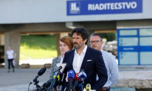 Slovakia kêu gọi chấm dứt vòng hận thù luẩn quẩn sau vụ ám sát thủ tướng