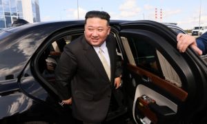 Putin tặng xe hơi cho nhà lãnh đạo Triều Tiên