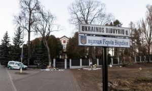 Đại sứ quán Nga ở Lithuania bị tấn công bằng bom xăng